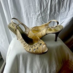 Woman evening shoes